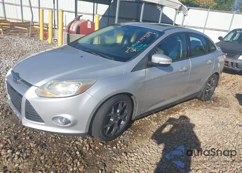 2014 Ford Focus Se z USA, uszkodzony, nr VIN 1FADP3F25EL417195